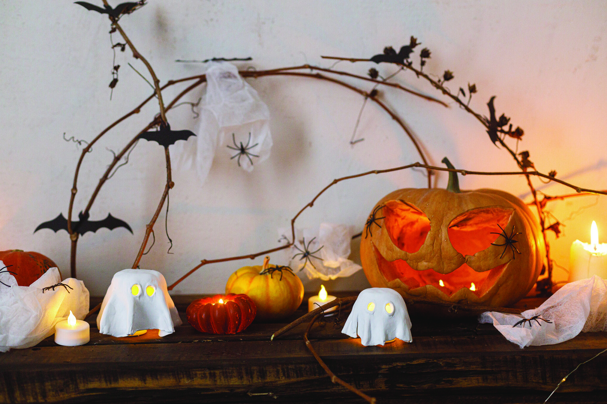 Creative Indoor Halloween Decoration Ideas Jersey Shore Scene